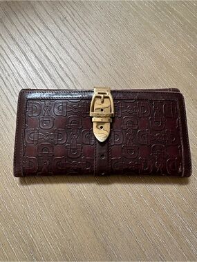 Gucci Brown Embossed Leather Wallet with Gold Buckle. Vintage Gucci